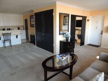Bed & Breakfast Catalina Courtyard 3*